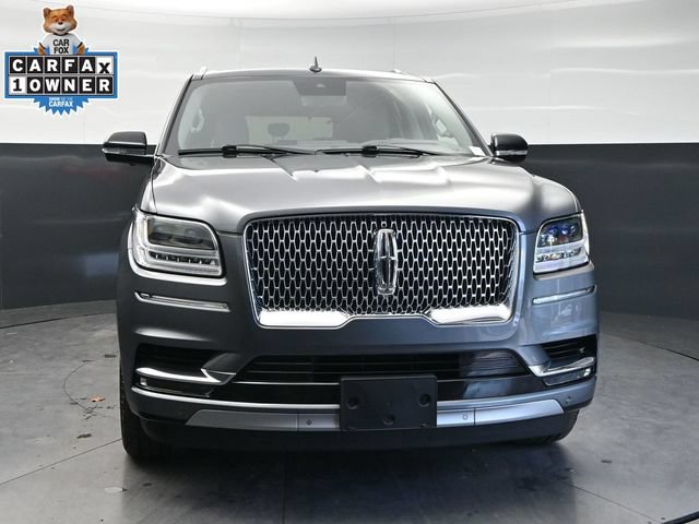 Used 2021 Lincoln Navigator Reserve w/ Luxury Package RWD image 2