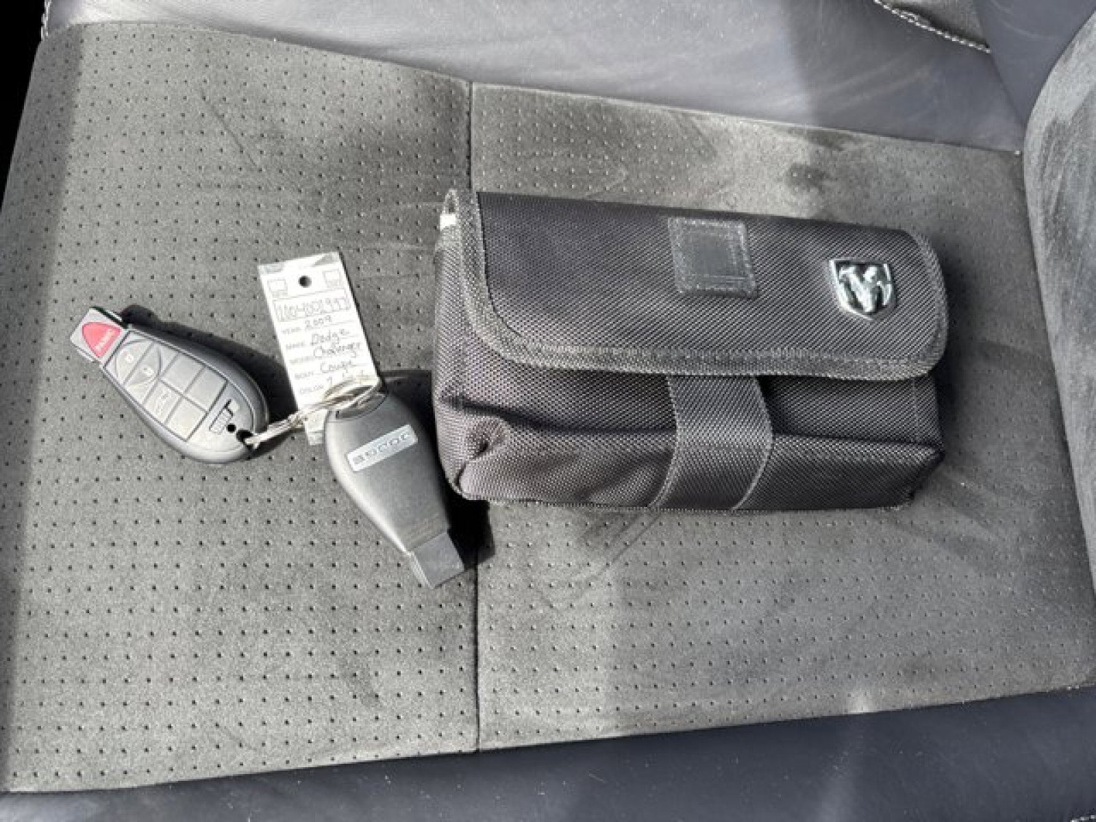 Used 2009 Dodge Challenger SRT8 image 20