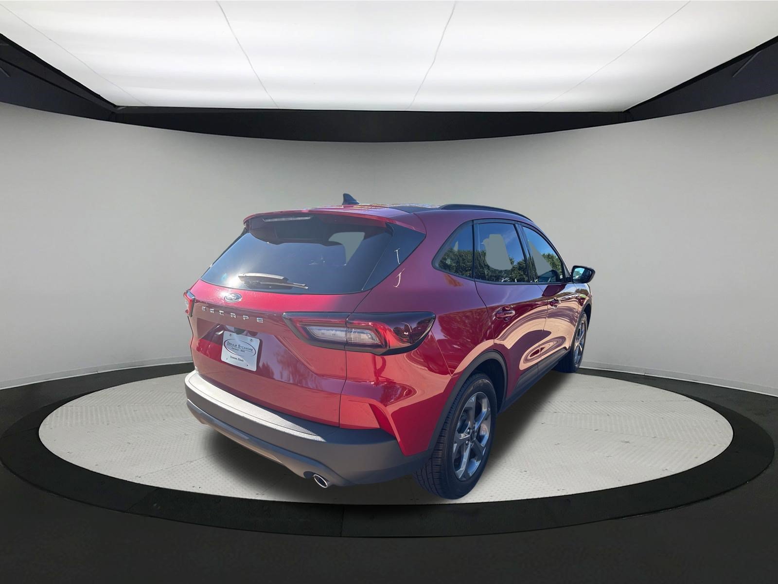 Used 2025 Ford Escape ST-Line FWD image 7