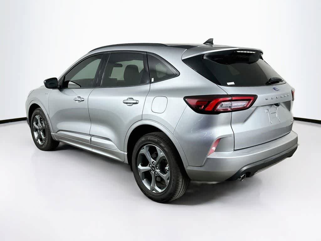 Used 2023 Ford Escape ST-Line AWD/4WD image 4