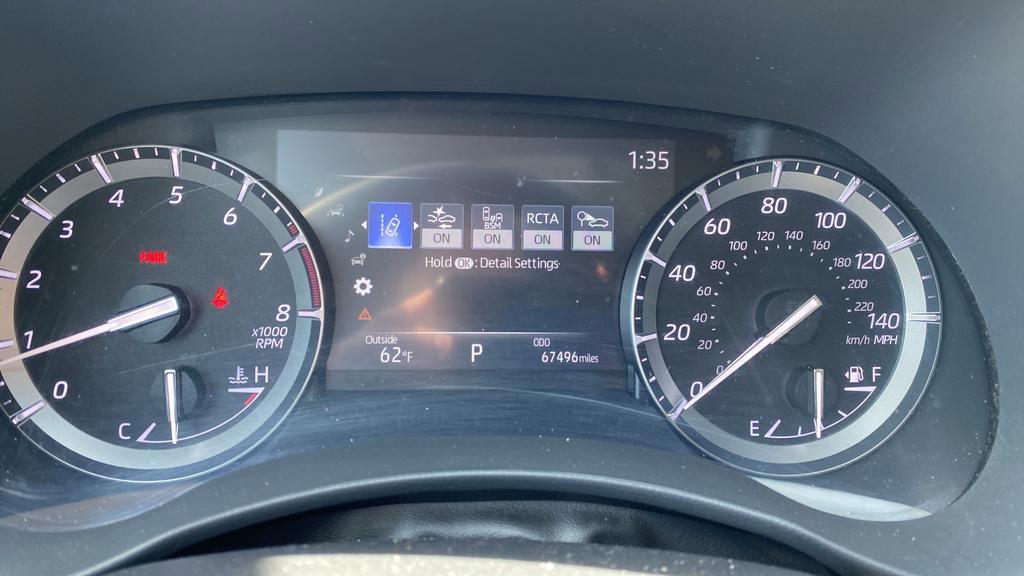 Used 2020 Toyota Highlander XLE image 18