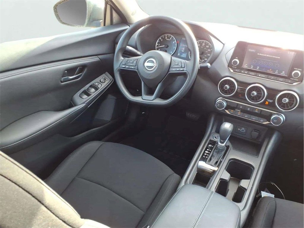 Used 2025 Nissan Sentra S image 10