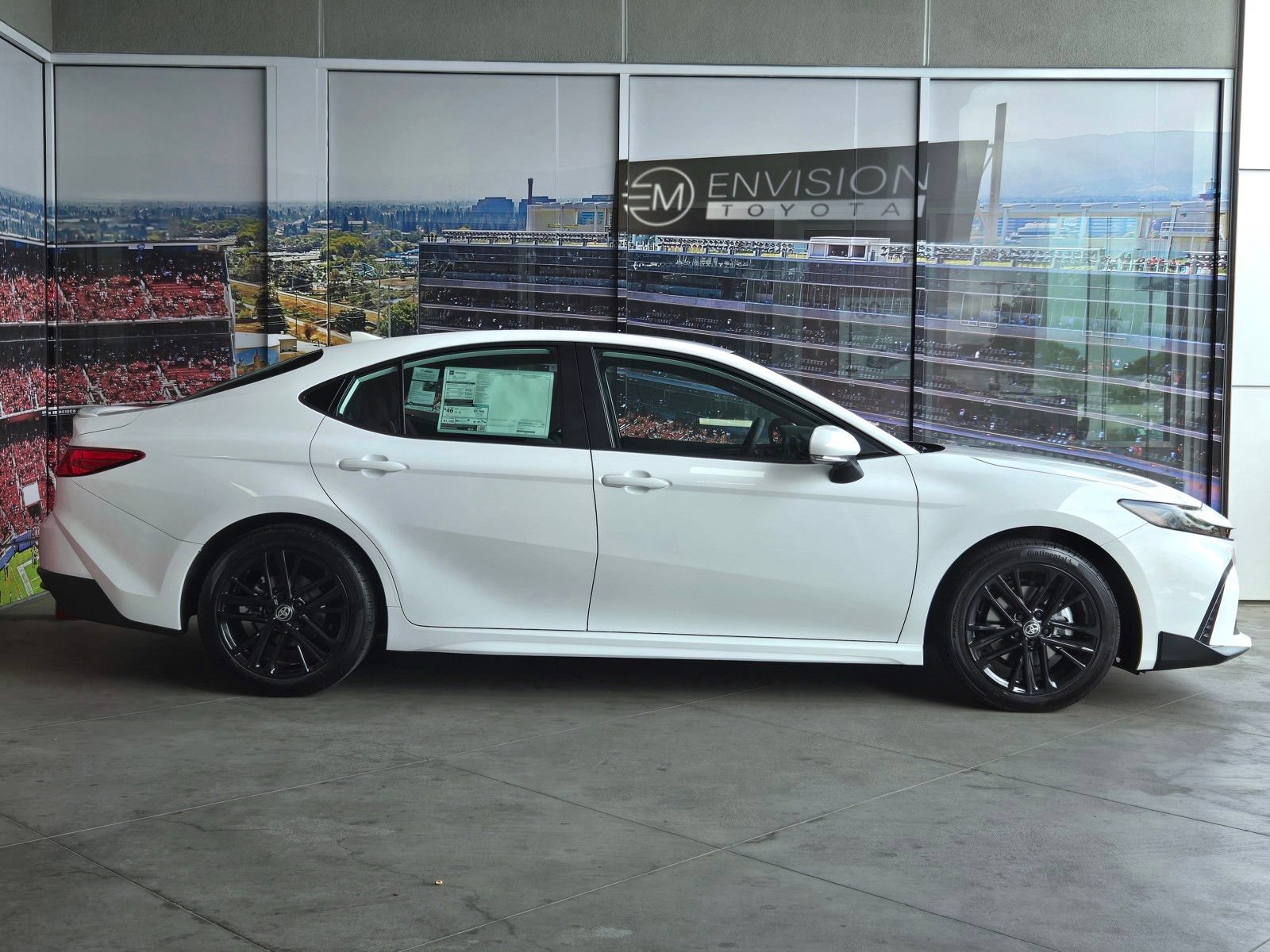 Certified 2026 Toyota Camry SE w/ Convenience Package FWD image 4