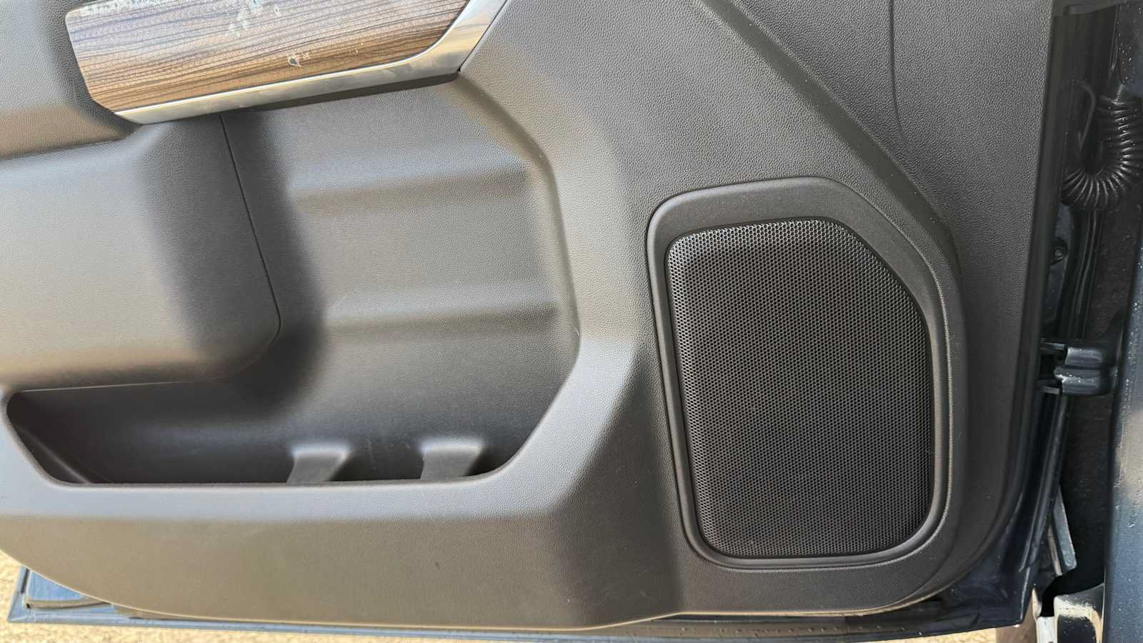 Used 2020 Chevrolet Silverado 1500 RST w/ All-Star Edition AWD/4WD image 13