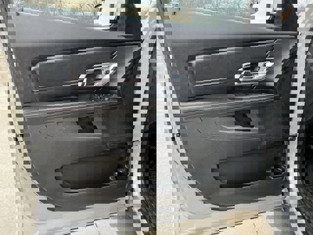 Used 2014 GMC Terrain SLE image 23