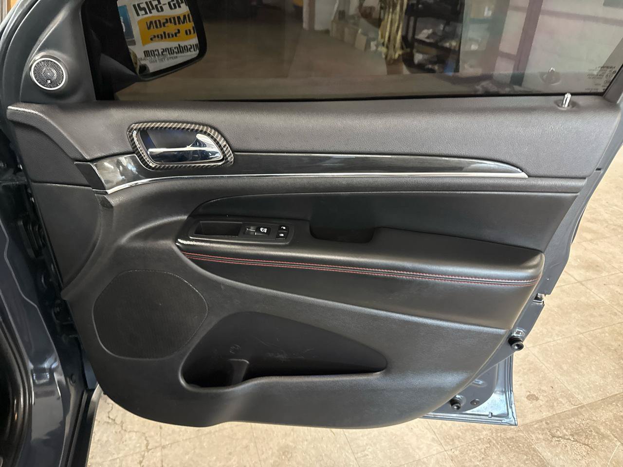 Used 2018 Jeep Grand Cherokee Trailhawk w/ Trailhawk Luxury Group AWD/4WD image 59