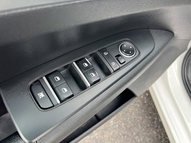 Used 2021 Kia Forte LXS image 23