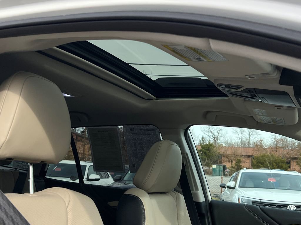 Certified 2025 Subaru Outback Limited image 12