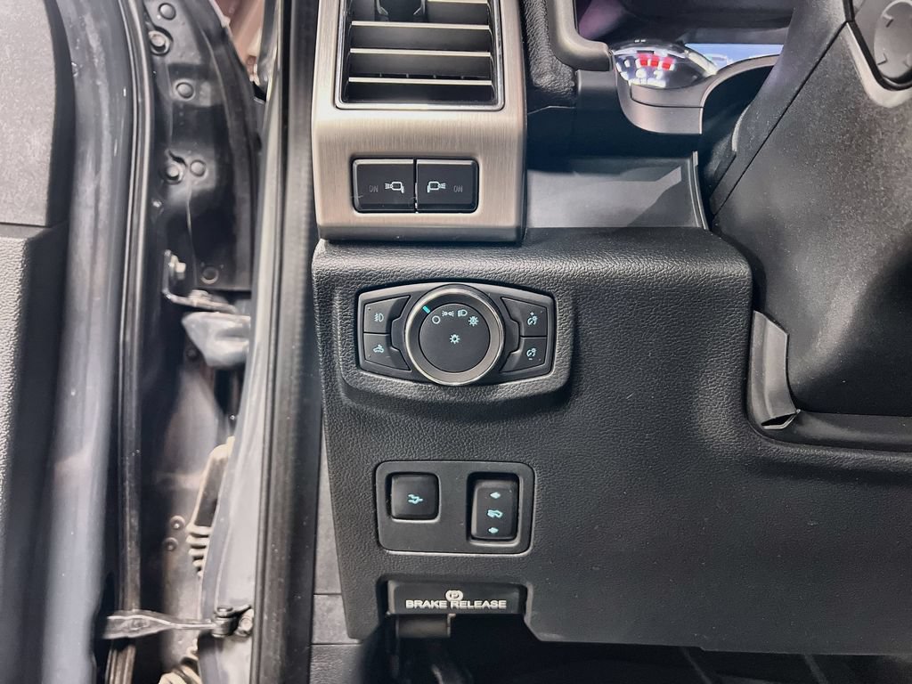 Used 2021 Ford F250 Platinum w/ Tremor Off-Road Package AWD/4WD image 14