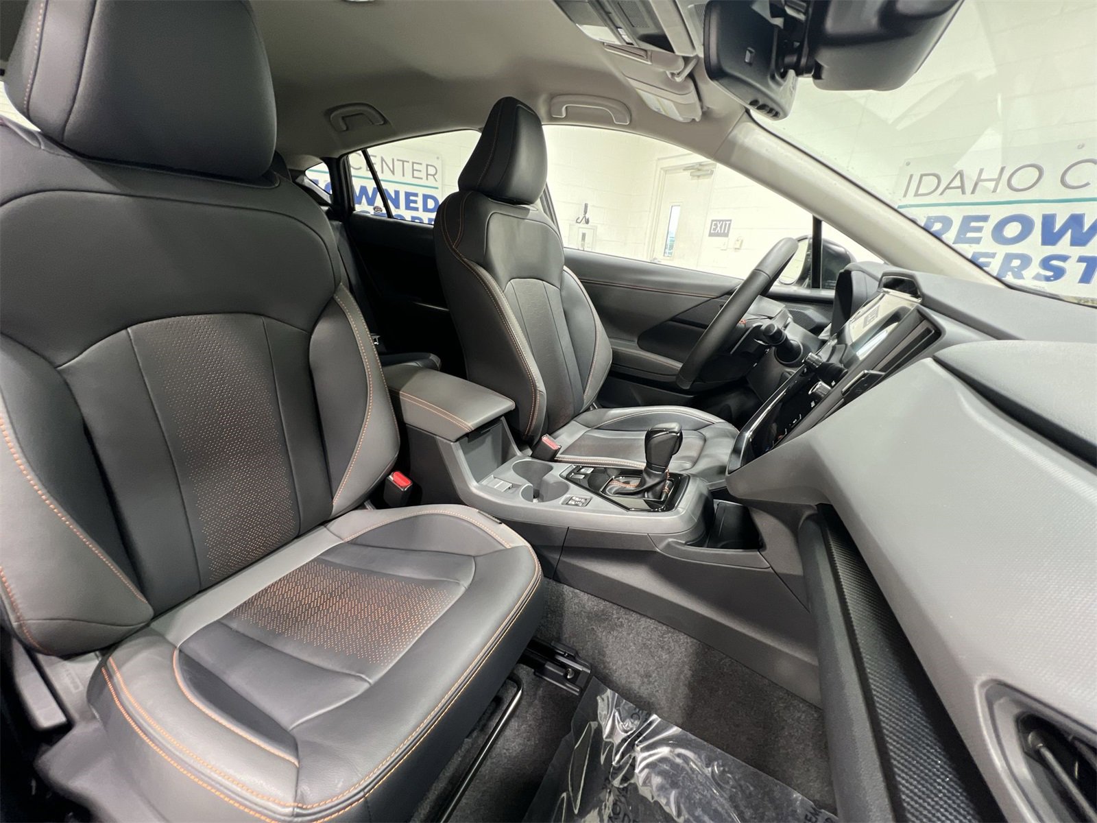 Certified 2025 Subaru Crosstrek 2.5i Limited w/ Crosstrek Mirror Package image 23