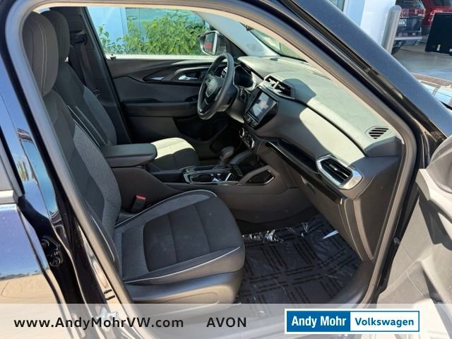 Used 2021 Chevrolet TrailBlazer LT w/ Convenience Package FWD image 18