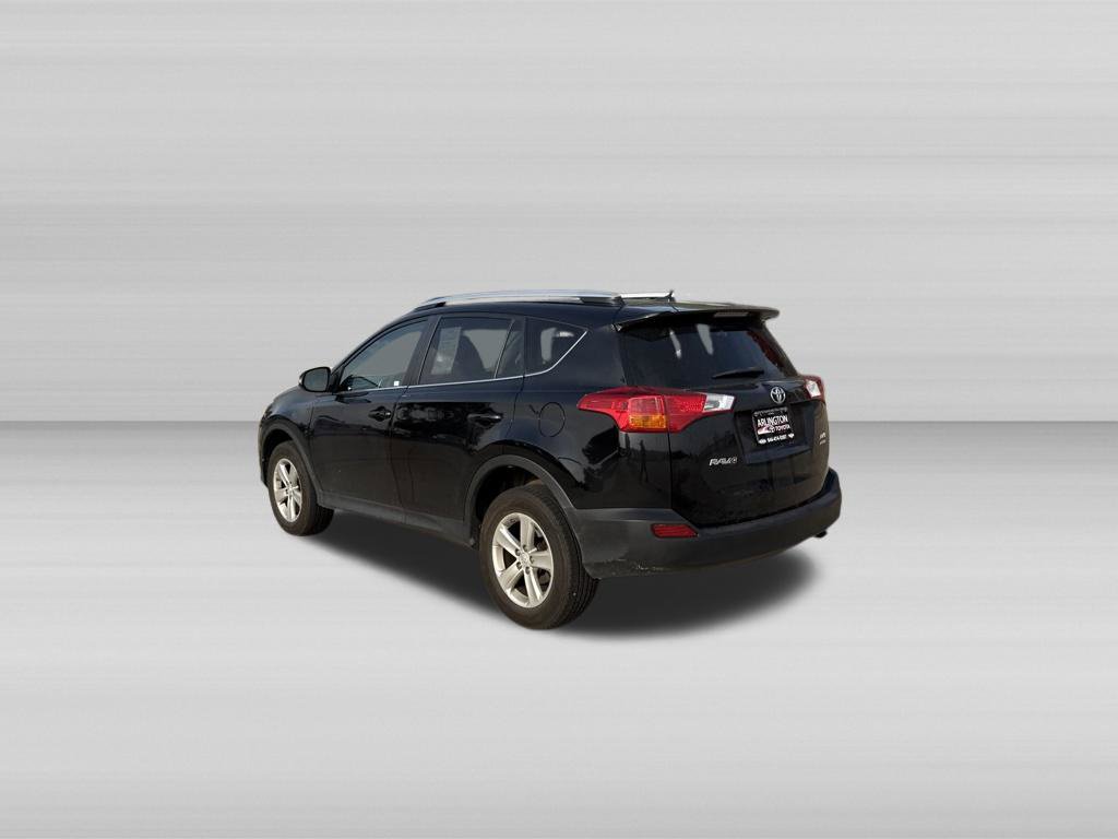 Used 2013 Toyota RAV4 XLE AWD/4WD image 8