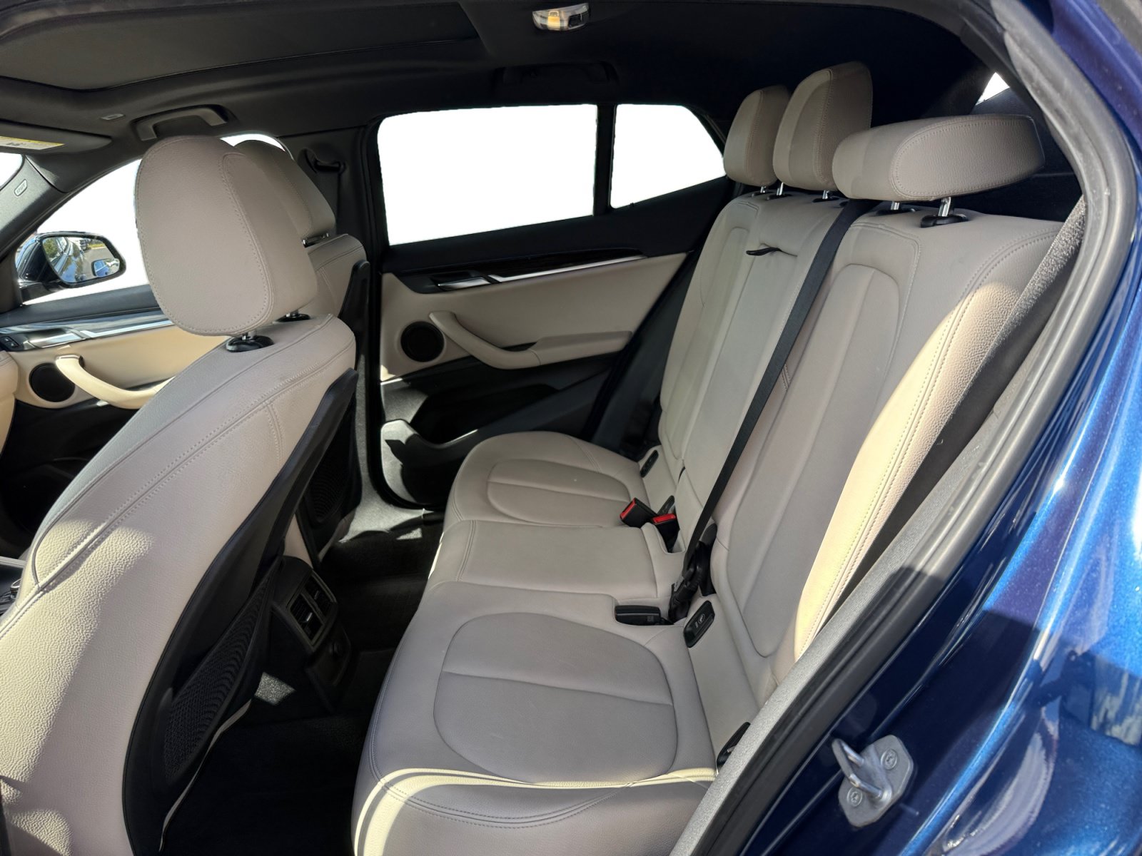 Used 2018 BMW X2 xDrive28i w/ Convenience Package AWD/4WD image 16