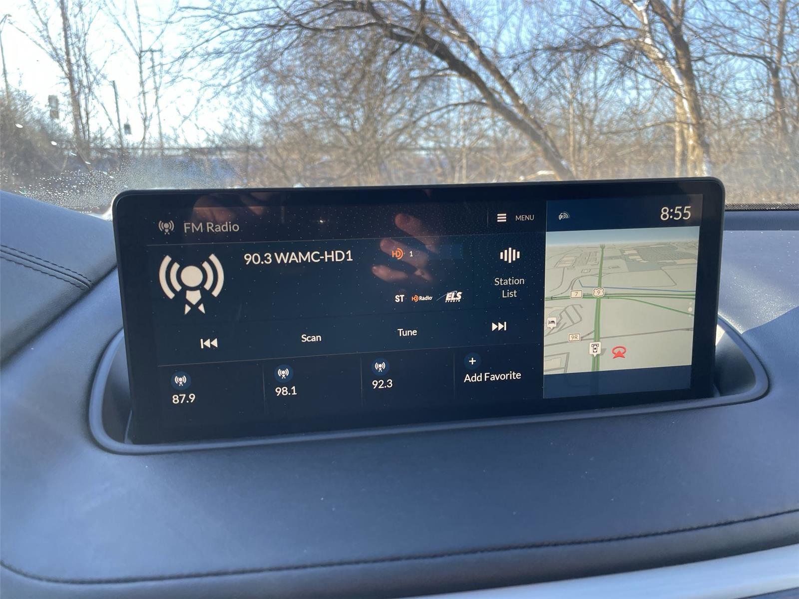 Used 2023 Acura MDX SH-AWD w/ Technology Package image 17