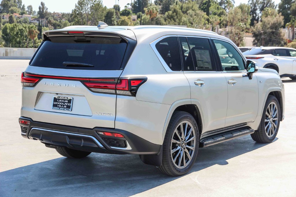New 2026 Lexus LX 600 F Sport AWD/4WD image 4