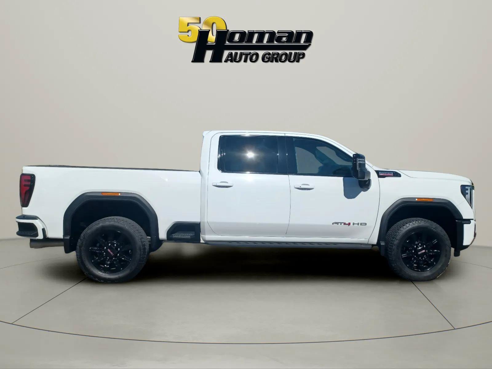 Used 2024 GMC Sierra 2500 4x4 Crew Cab AT4 w/ AT4 Premium Plus Package image 6