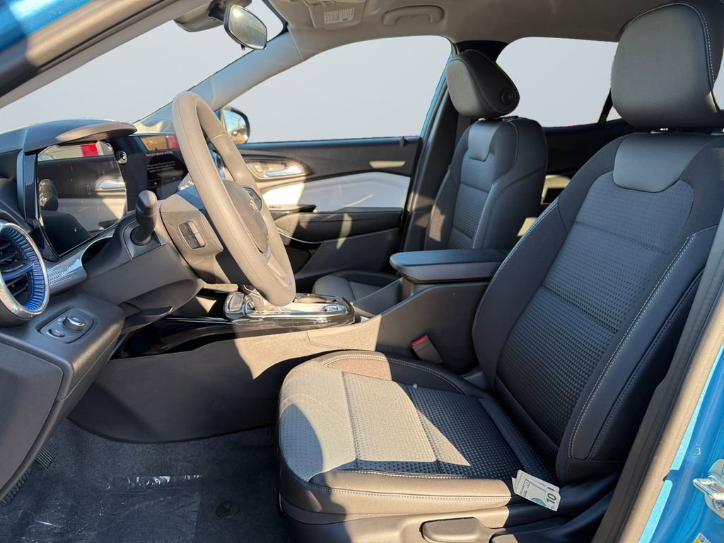 New 2026 Chevrolet Trax LT image 9
