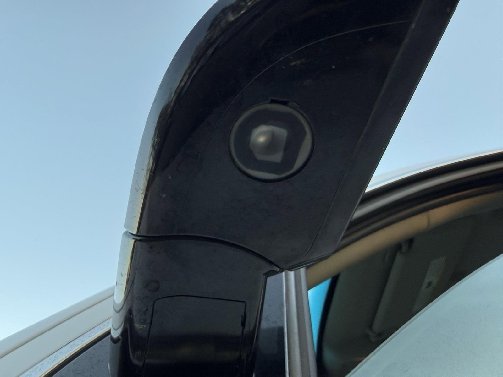 Used 2015 GMC Yukon Denali w/ Open Road Package image 17