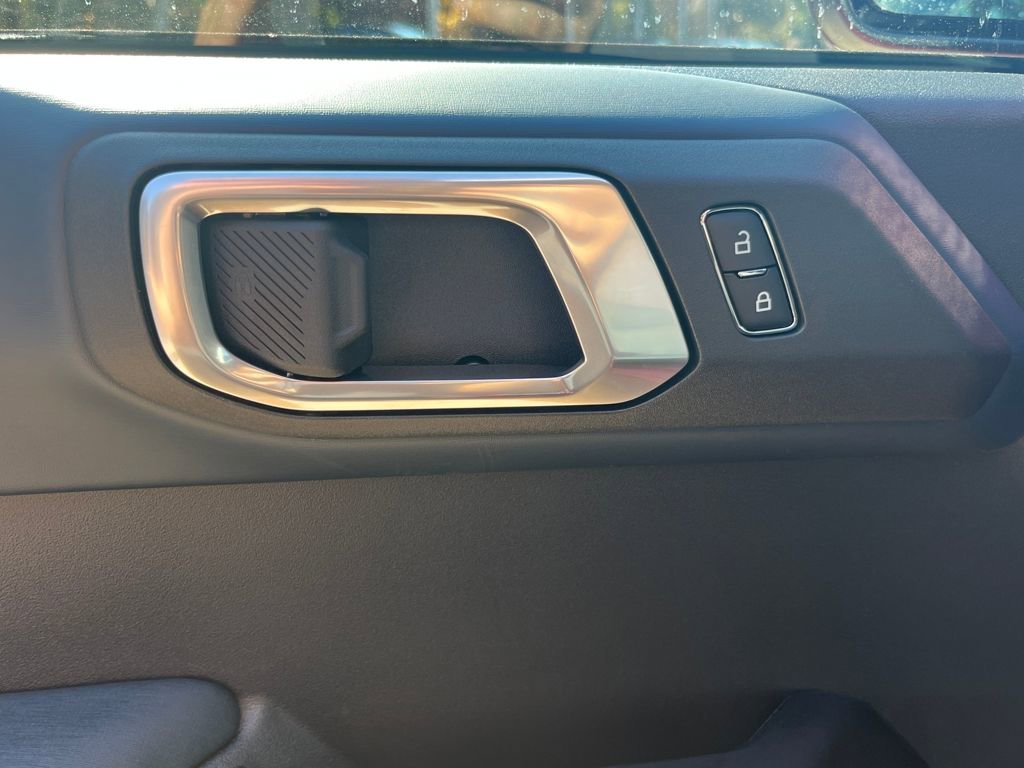 New 2026 Ford Bronco Heritage Edition image 16