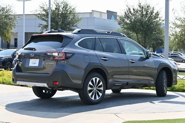 New 2025 Subaru Outback Touring XT image 3