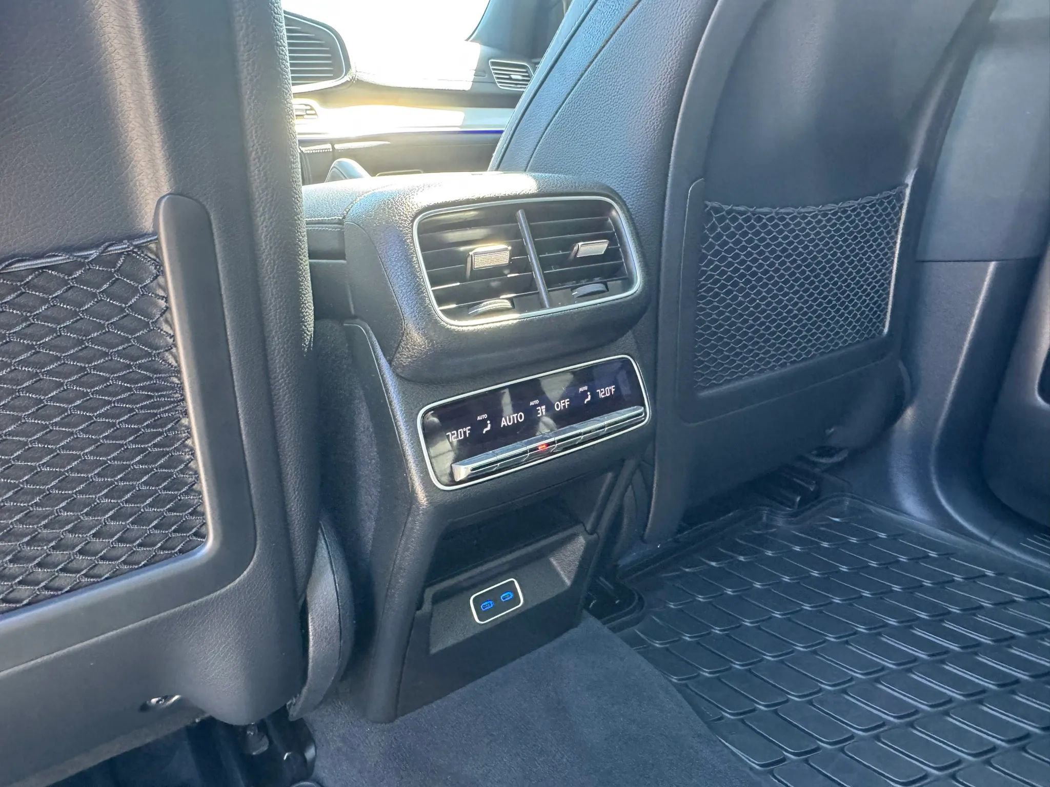 Used 2024 Mercedes-Benz GLE 580 4MATIC image 31