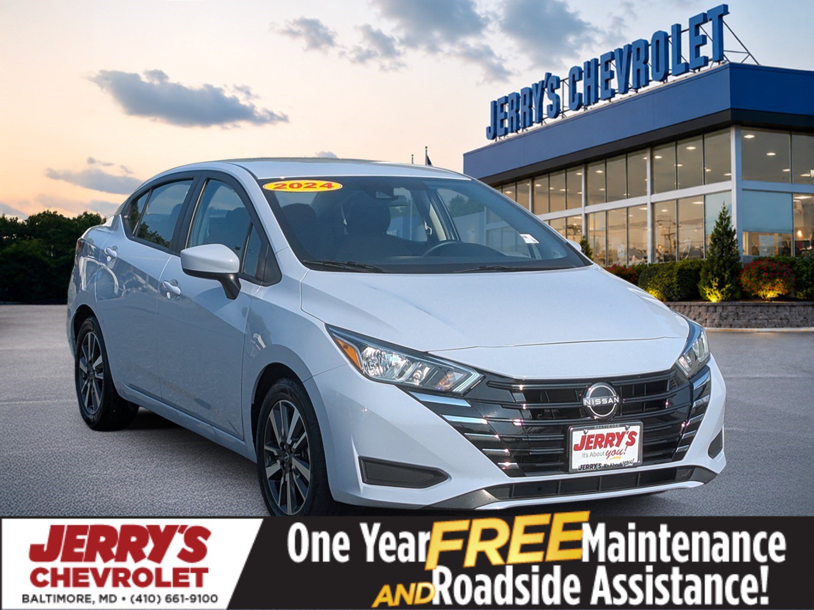 Used 2024 Nissan Versa SV FWD image 1