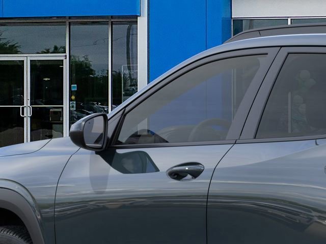 New 2026 Chevrolet Trax LT w/ Driver Confidence Package image 12