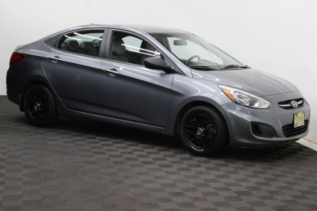 Used 2016 Hyundai Accent SE FWD image 1