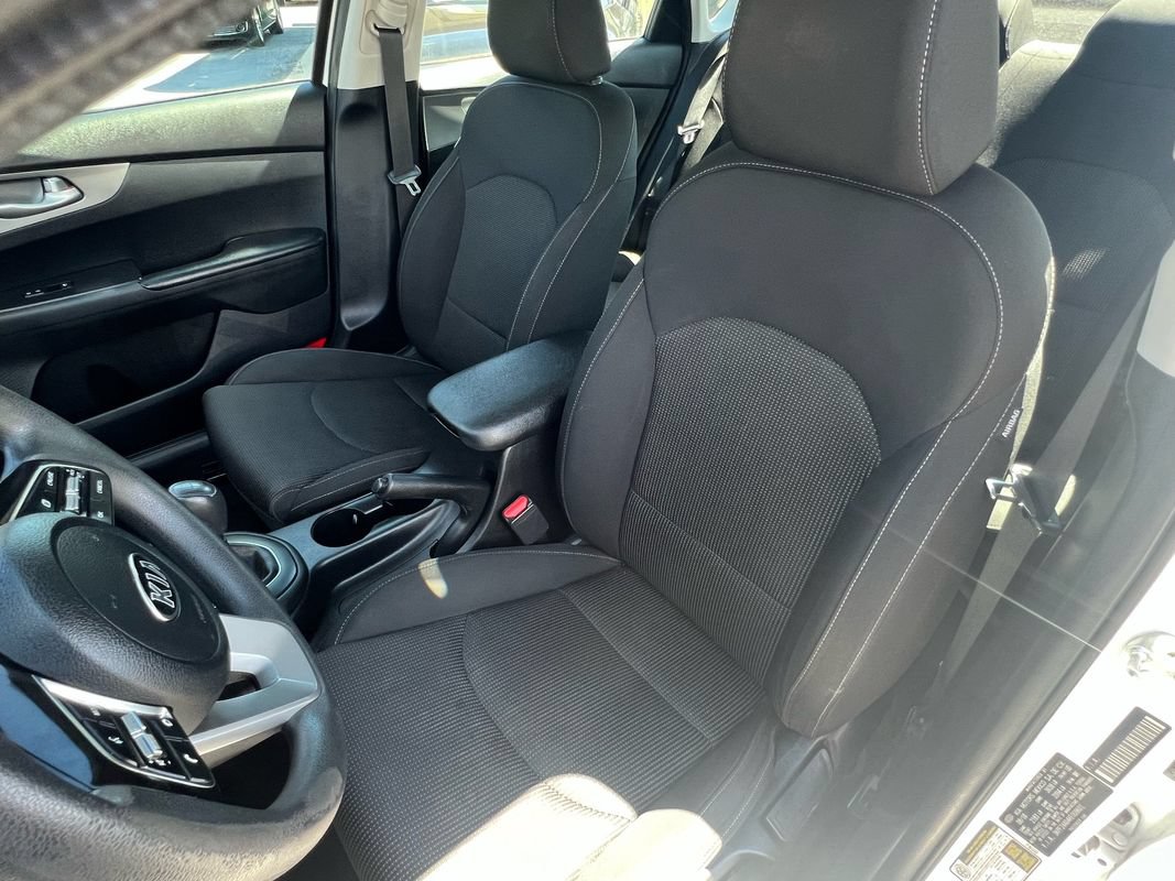 Used 2019 Kia Forte Sedan FWD image 16