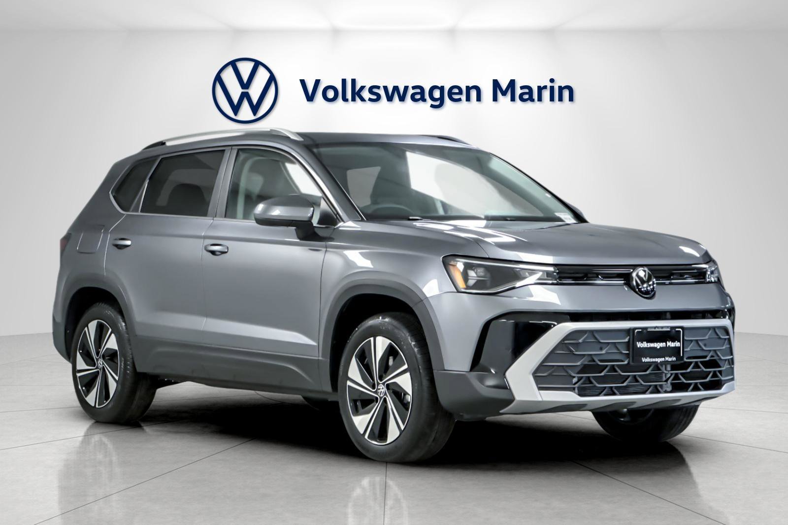 New 2026 Volkswagen Taos SE image 7