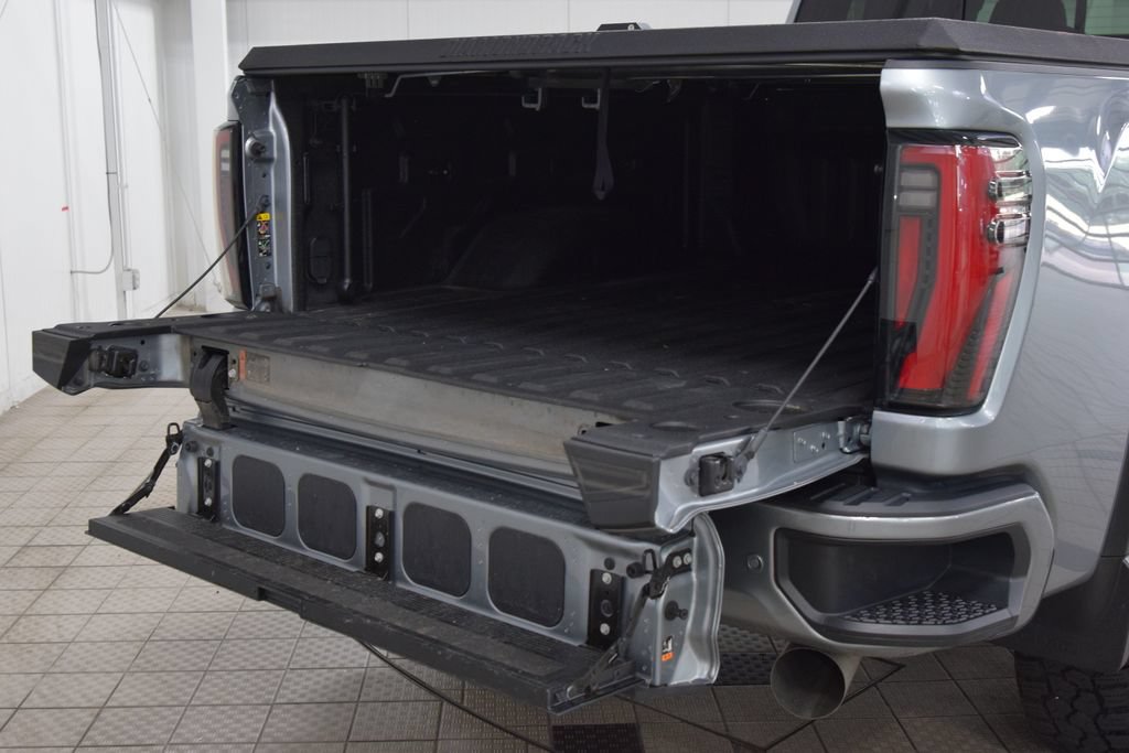 Used 2024 GMC Sierra 2500 AT4 w/ AT4 Preferred Package AWD/4WD image 29