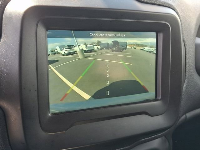 Used 2020 Jeep Renegade Latitude AWD/4WD image 18