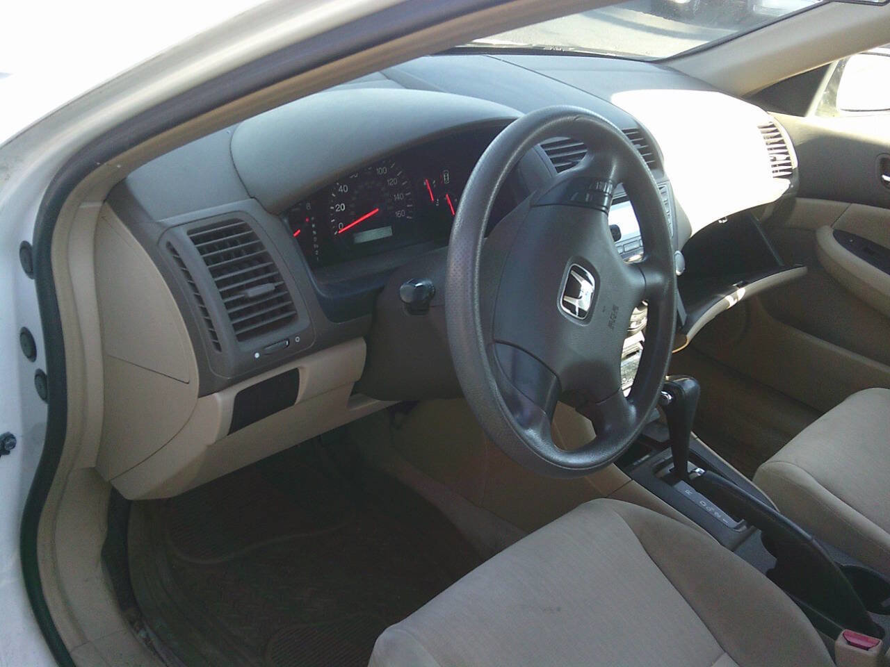 Used 2003 Honda Accord LX image 5