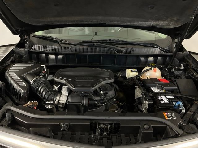 Used 2017 Cadillac XT5 Luxury w/ Driver Awareness Package image 38