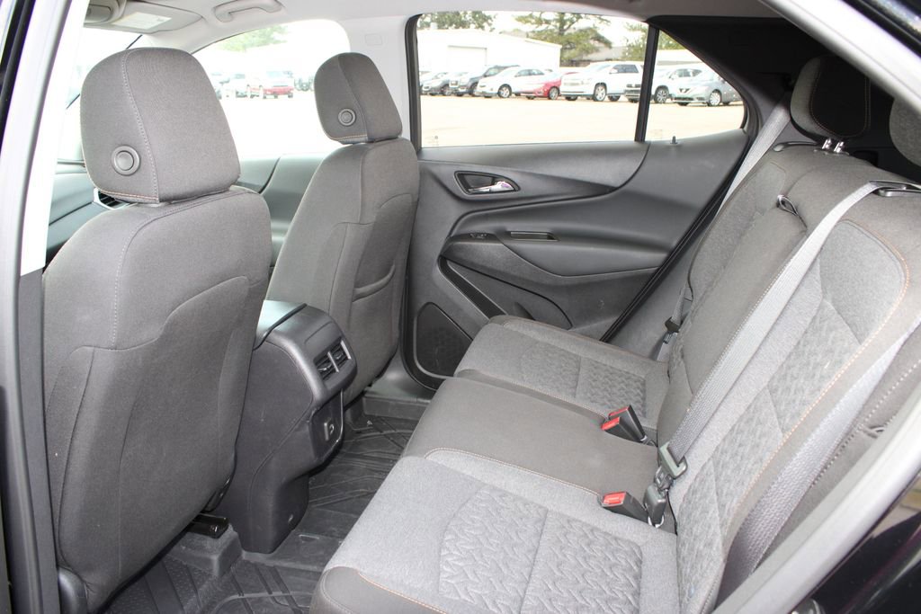 Used 2024 Chevrolet Equinox LT w/ LPO, Floor Liner Package AWD/4WD image 9