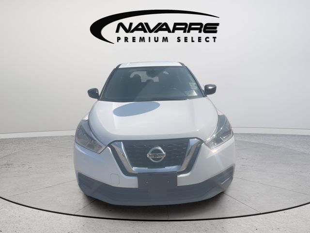 Used 2020 Nissan Kicks S FWD image 9
