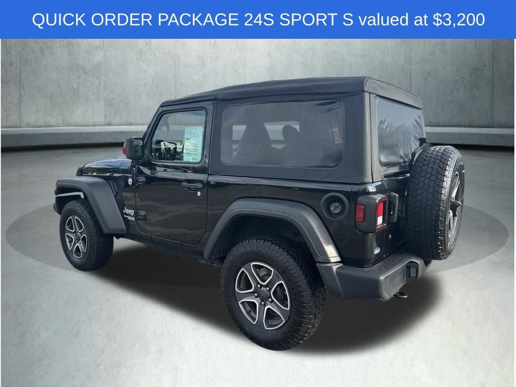 Used 2020 Jeep Wrangler Sport AWD/4WD image 4