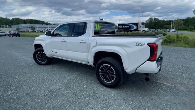 Certified 2024 Toyota Tacoma TRD Sport AWD/4WD image 6