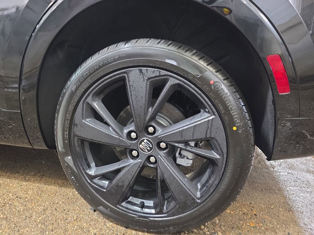 New 2026 Buick Envision Sport Touring image 34