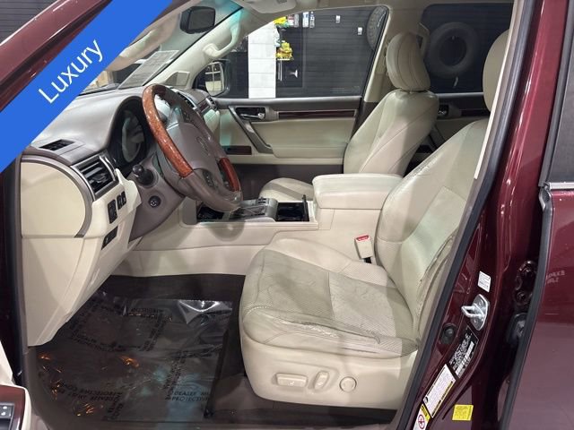 Used 2013 Lexus GX 460 image 9