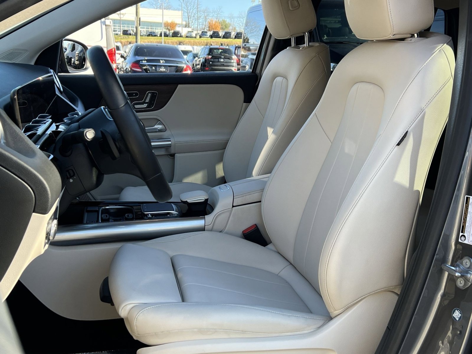 Certified 2023 Mercedes-Benz GLA 250 4MATIC image 11