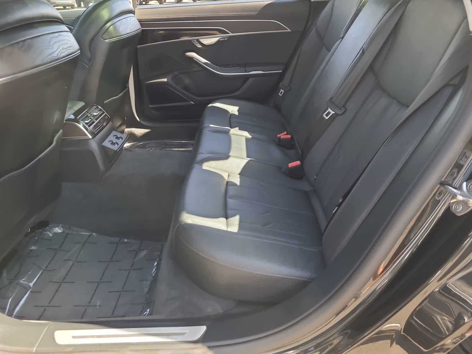 Used 2023 Audi A8 L 3.0T AWD/4WD image 21