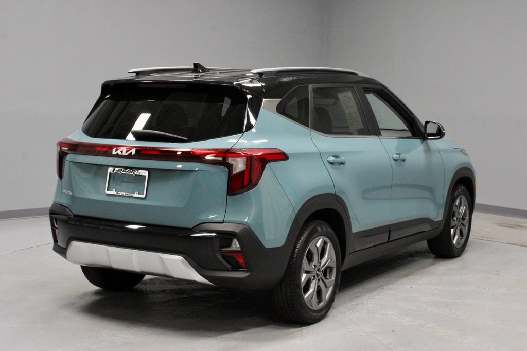 Used 2024 Kia Seltos S FWD image 12