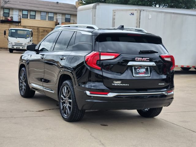 Used 2024 GMC Terrain Denali w/ Black Diamond Edition AWD/4WD image 3