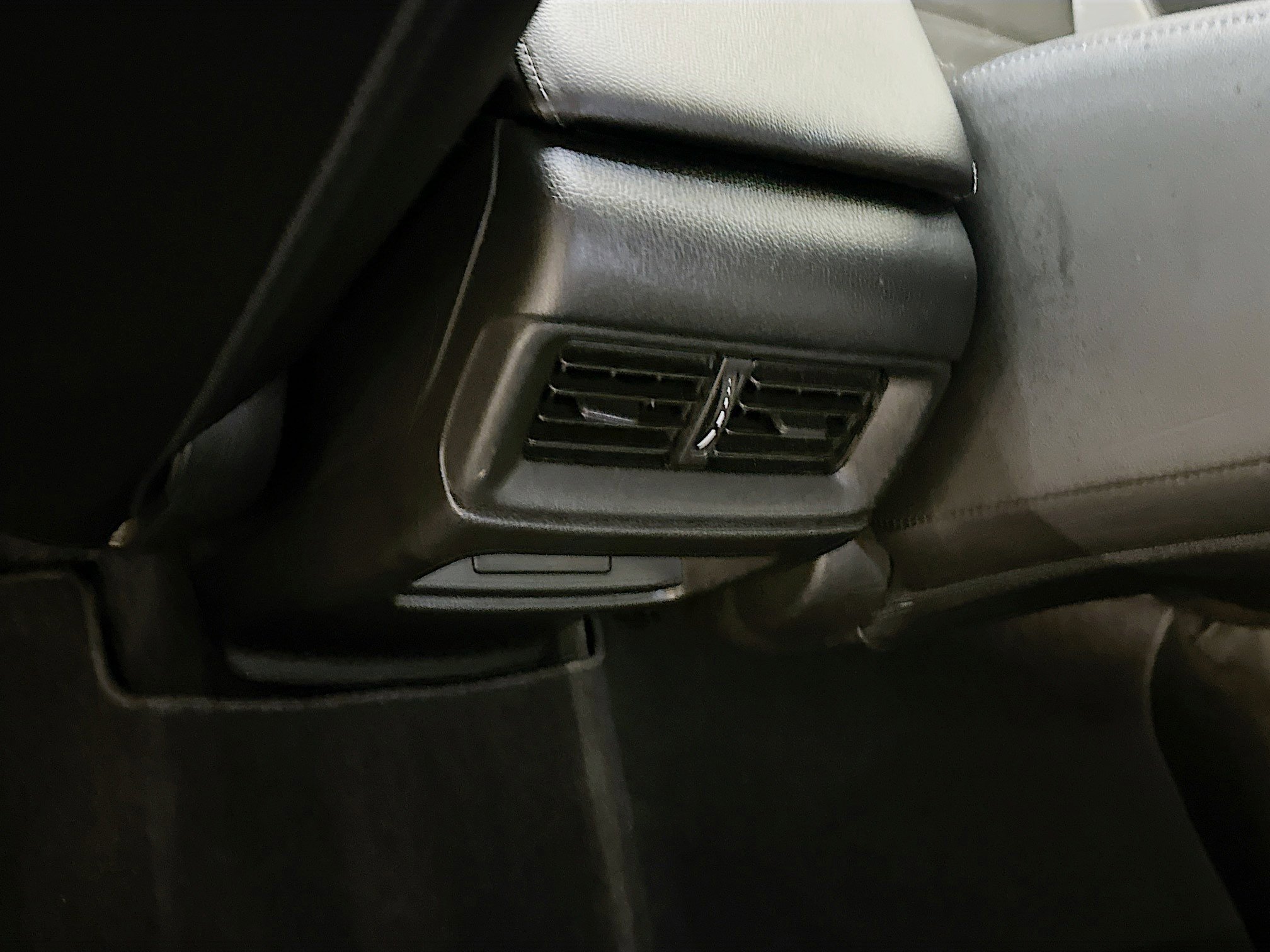 Used 2023 Honda CR-V EX-L image 28