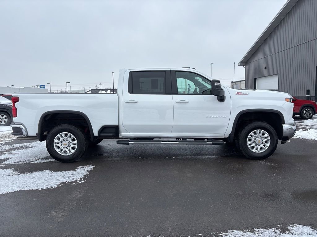 Certified 2025 Chevrolet Silverado 2500 LT w/ Convenience Package image 8