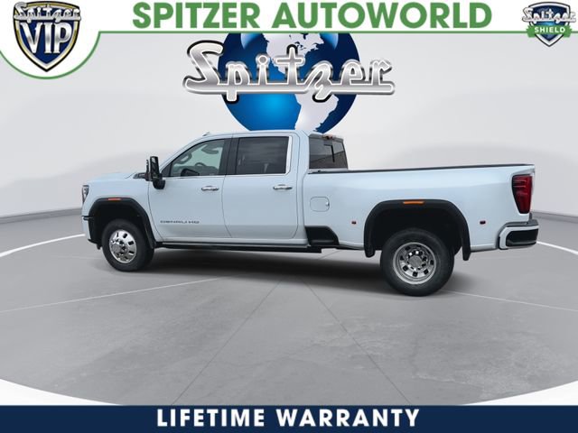 New 2026 GMC Sierra 3500 Denali Ultimate w/ LPO, Black Badging Package image 7
