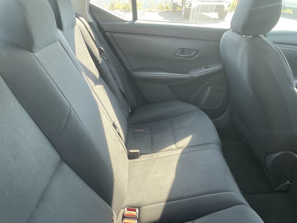 Used 2024 Nissan Sentra S FWD image 9