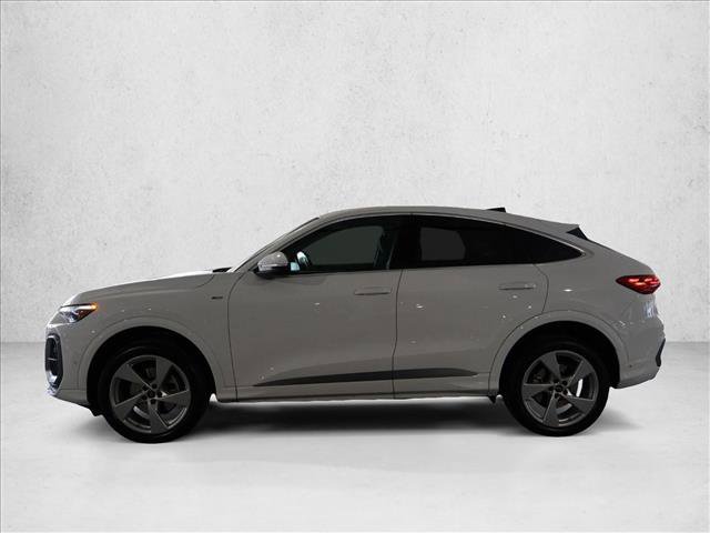 Certified 2025 Audi Q5 Premium Plus w/ Premium Plus image 10
