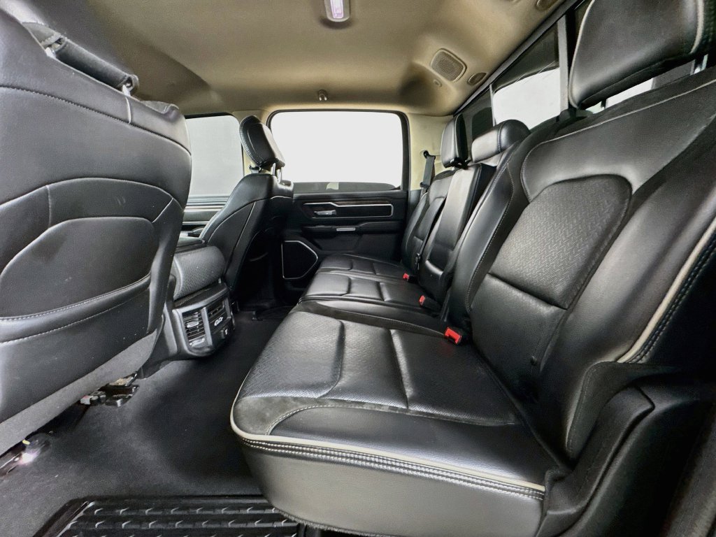 Used 2019 RAM 1500 Laramie AWD/4WD image 29